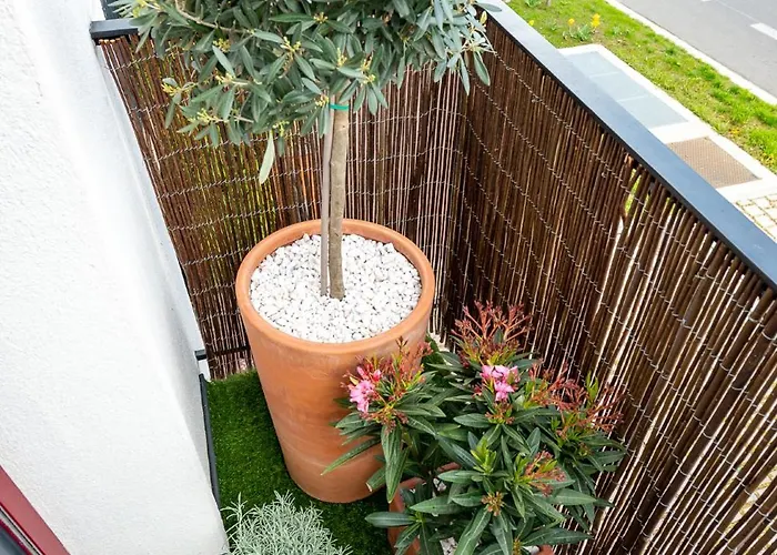 Eiffel Appartement *